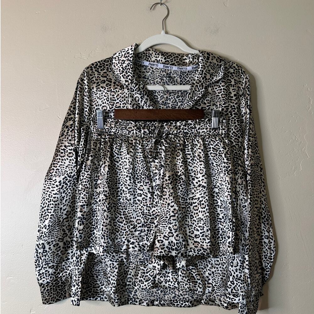 BORN PJ SET LS Button Up with Shors Leopard Silky Blend Small - Picture 1 of 5